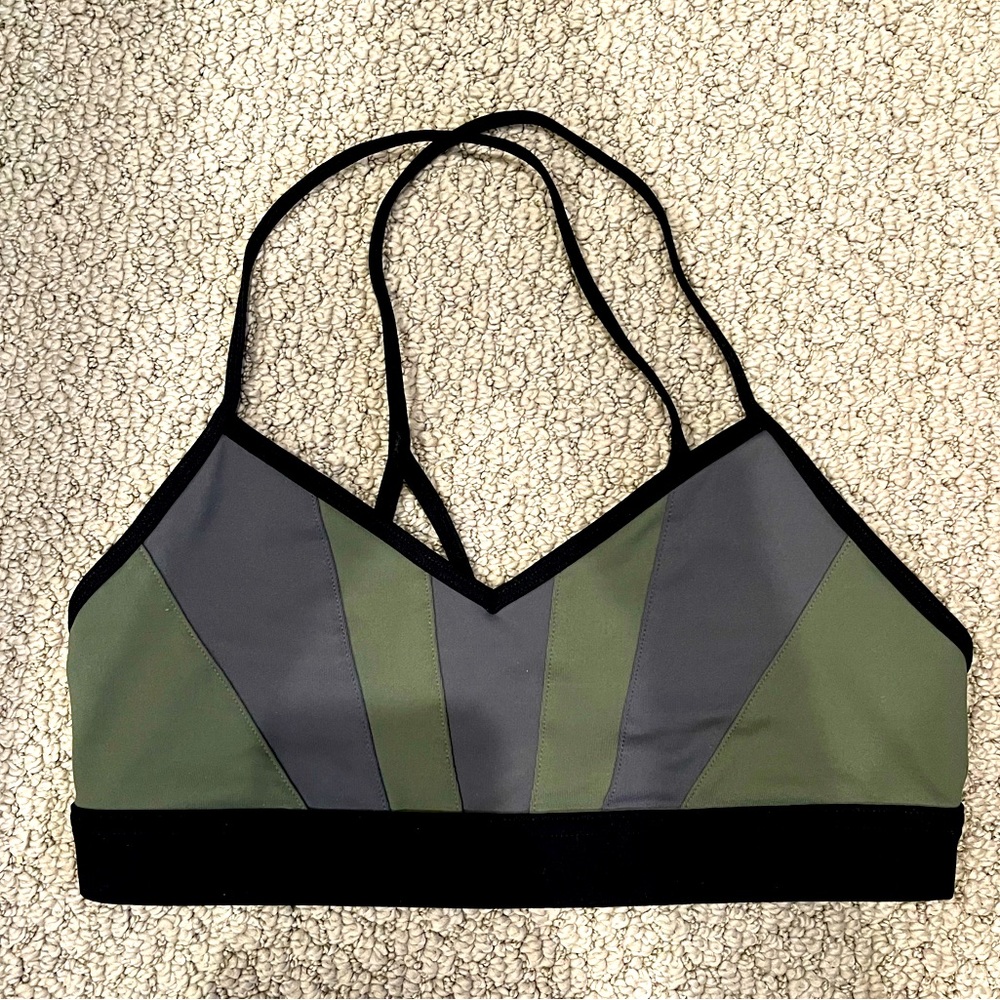 Alo Yoga Radiance Bra